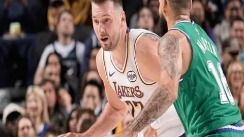 “亚冬会：世界田联主席高度评价中国赛事组织能力”